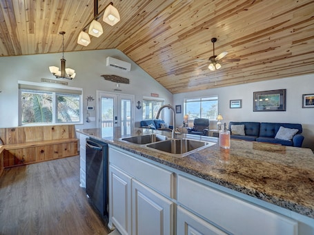 Interior. Canal Fishing Retreat - Dock, Sky Deck, Golf Cart
