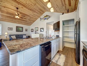 Living area - Canal Fishing Retreat - Dock, Sky Deck, Golf Cart (Rockport)