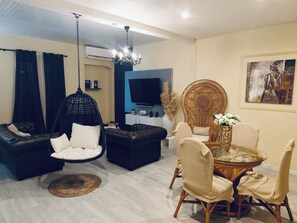 Living area - Domaine Maud-Le Néoma-Comfort stay in Martinique (Saint-Pierre)