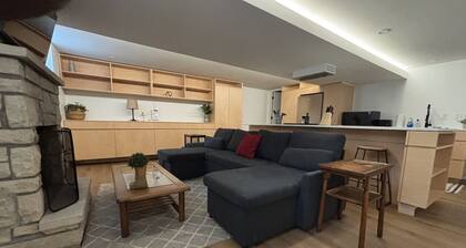 Large Clean & Modern Basement Apartment Near Aggie