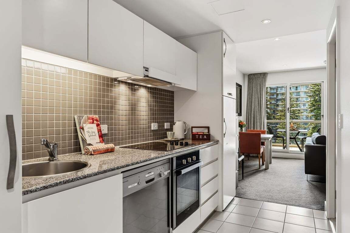 Fridge, oven, dishwasher, toaster
