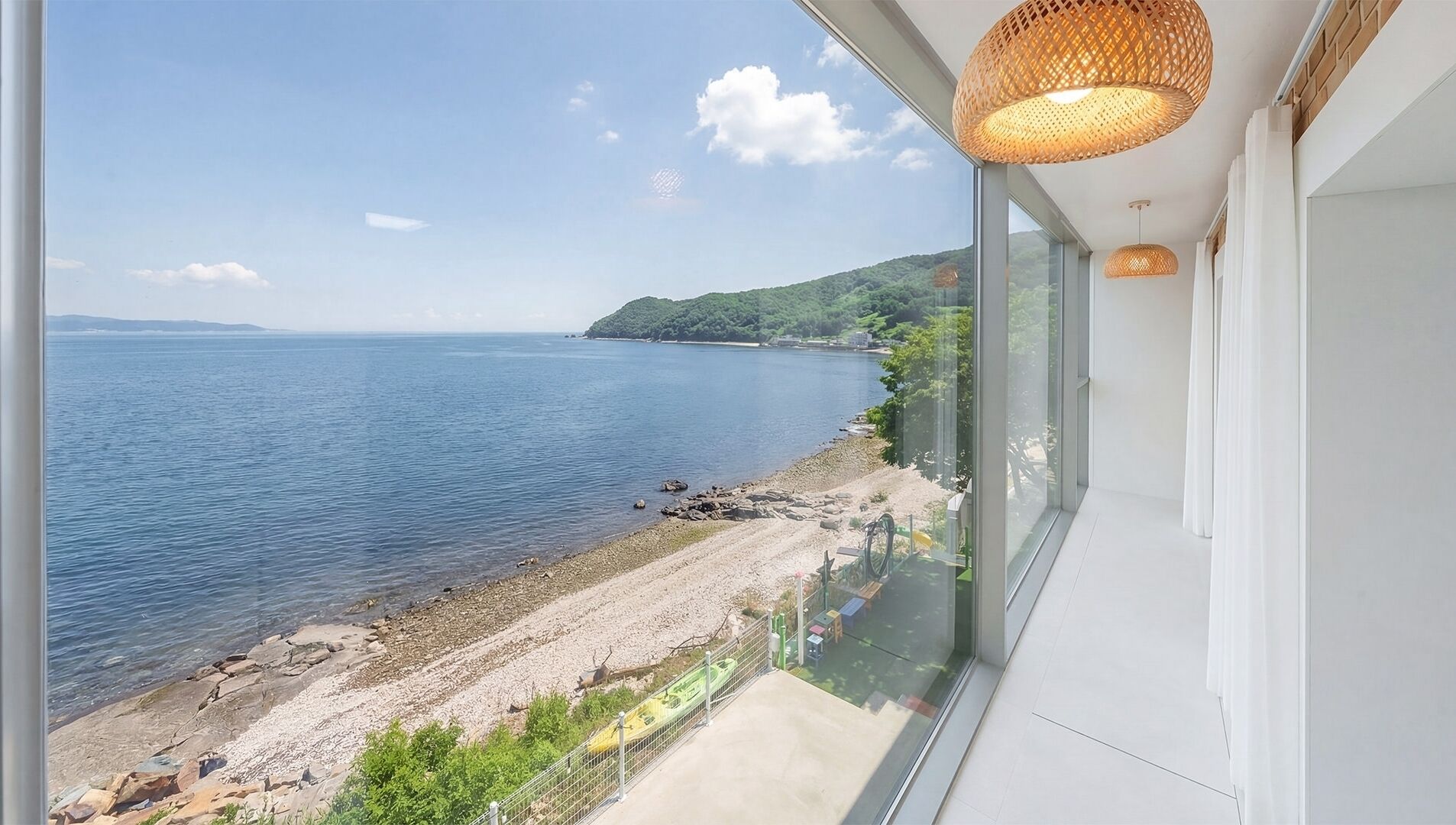 Basic Room, 1 Bedroom (Room 201 (Ocean View)) | 1 bedroom, free WiFi
