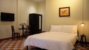 Comfort Studio, Garden View