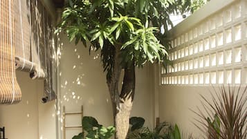 Superior-Studio, Gartenblick | Terrasse/Patio