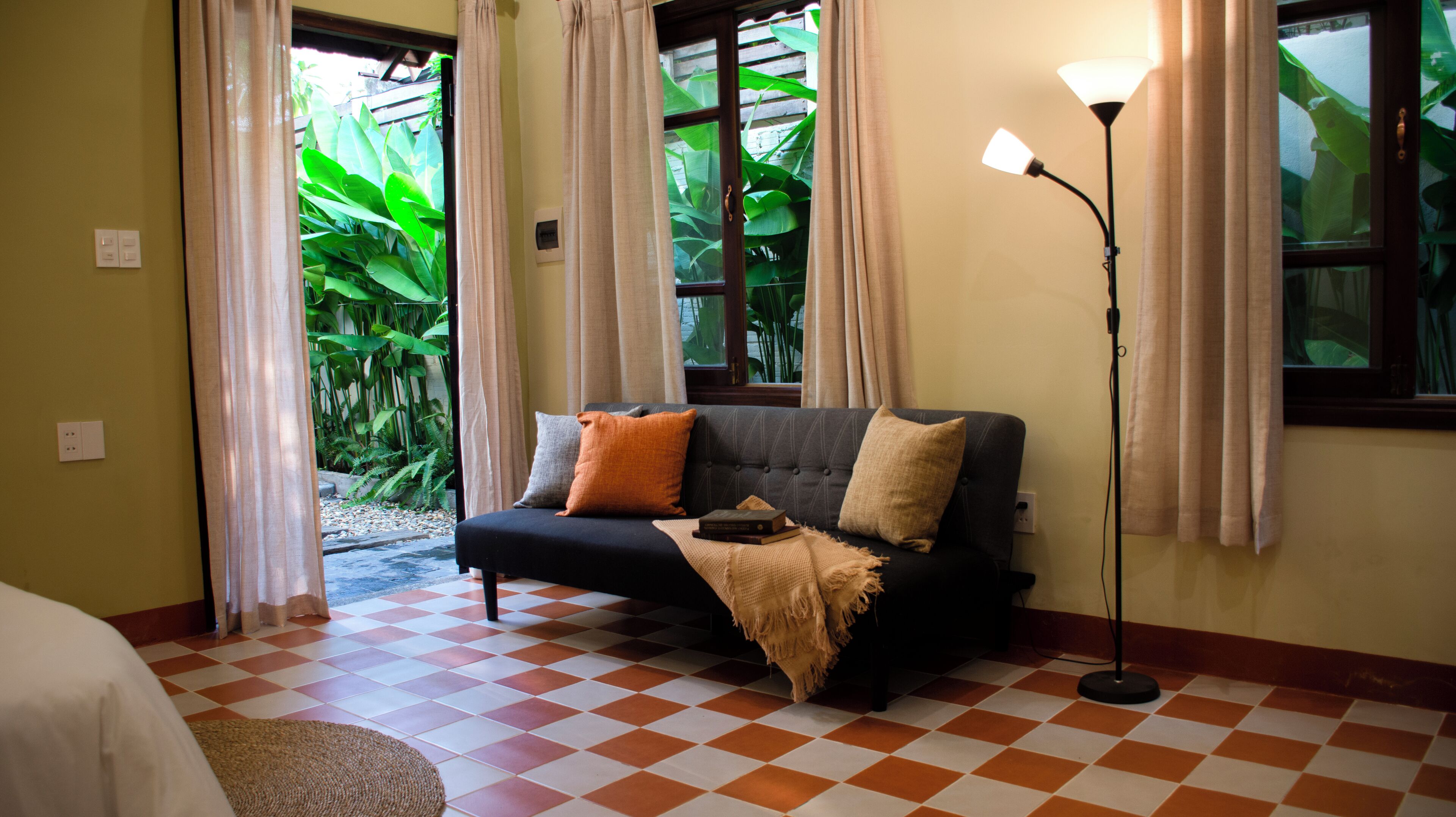 Comfort Studio, Garden View | Living area