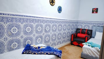2 chambres, coffres-forts dans les chambres, Wi-Fi gratuit