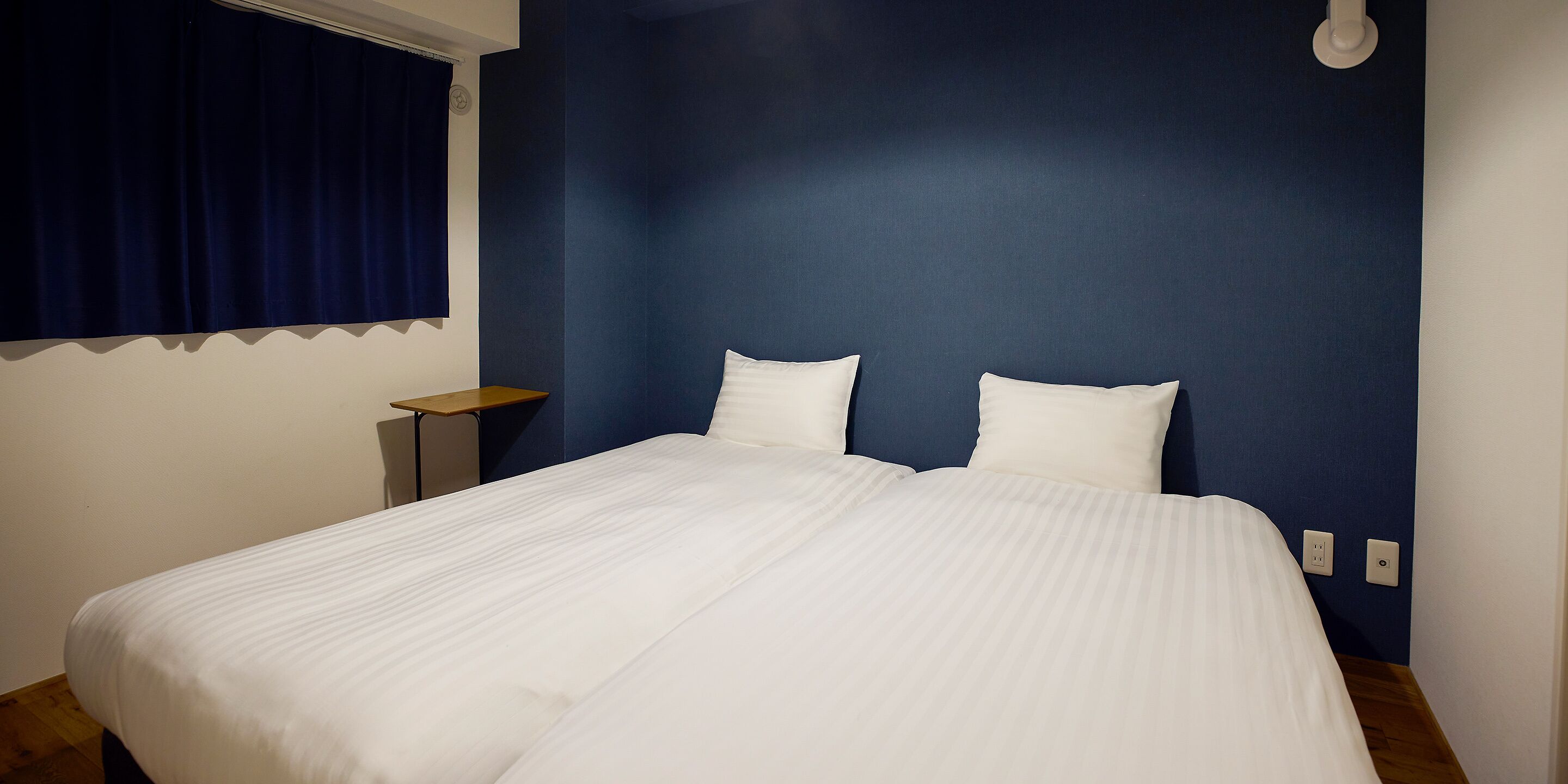 1 Double Bed + 2 Single Beds +2 Futon/70sqm/203, Non Smoking