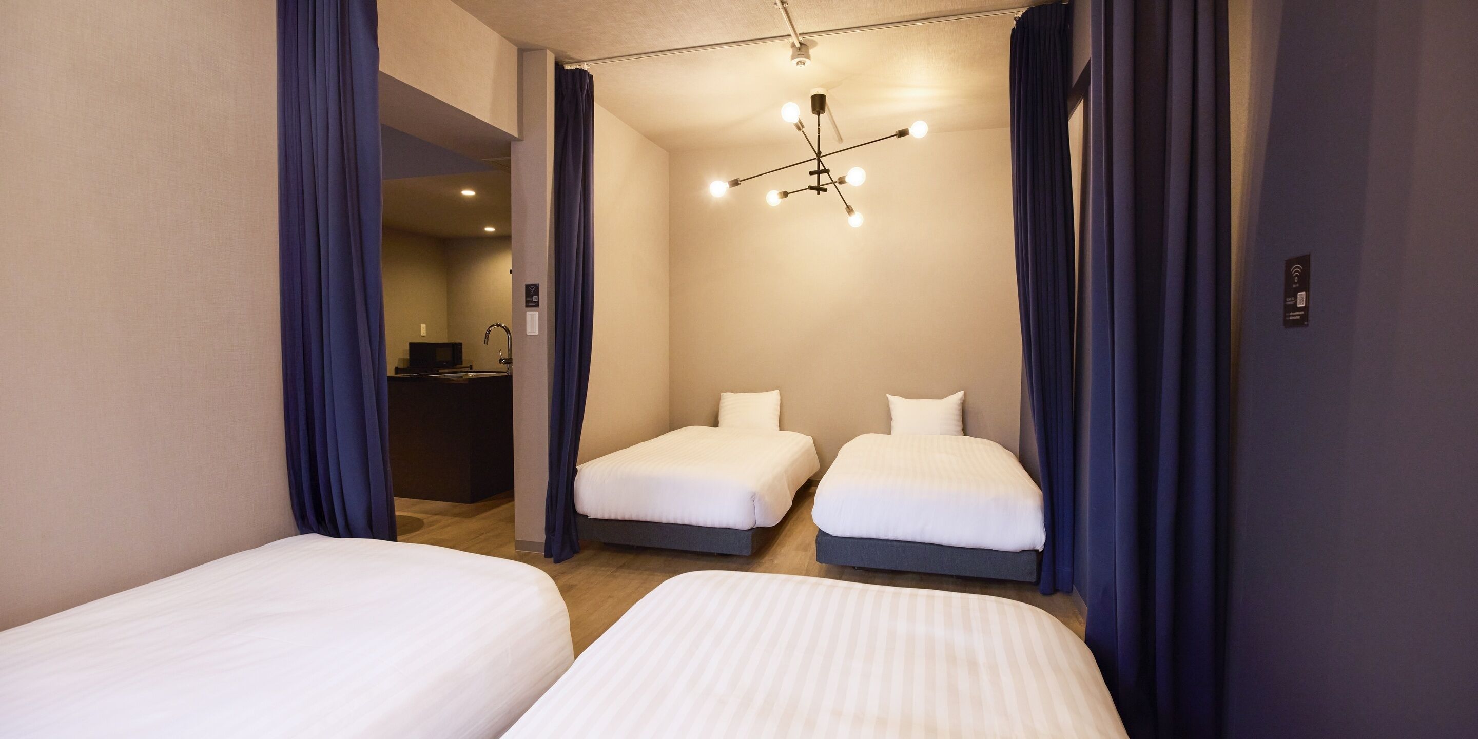 2 Double Beds + 2 Single Beds +2 Futon/70sqm/103, Non Smoking