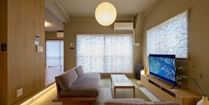 7 Japanese Futon/70sqm/603, Non Smoking | Living area