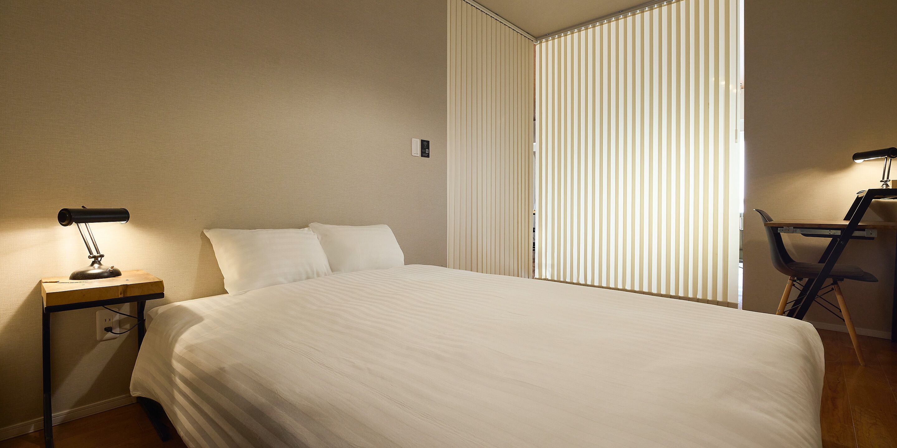 1 Double Bed + 2 Single Beds + 2 Futon/70sqm/602, Non Smoking