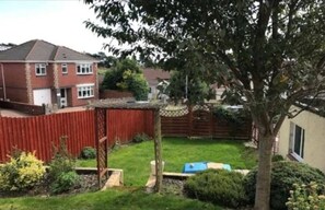 Property grounds - Gateway to Gower - 3 Bed Family Home near Swansea (Sketty)