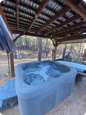 Baignoire à remous extérieure