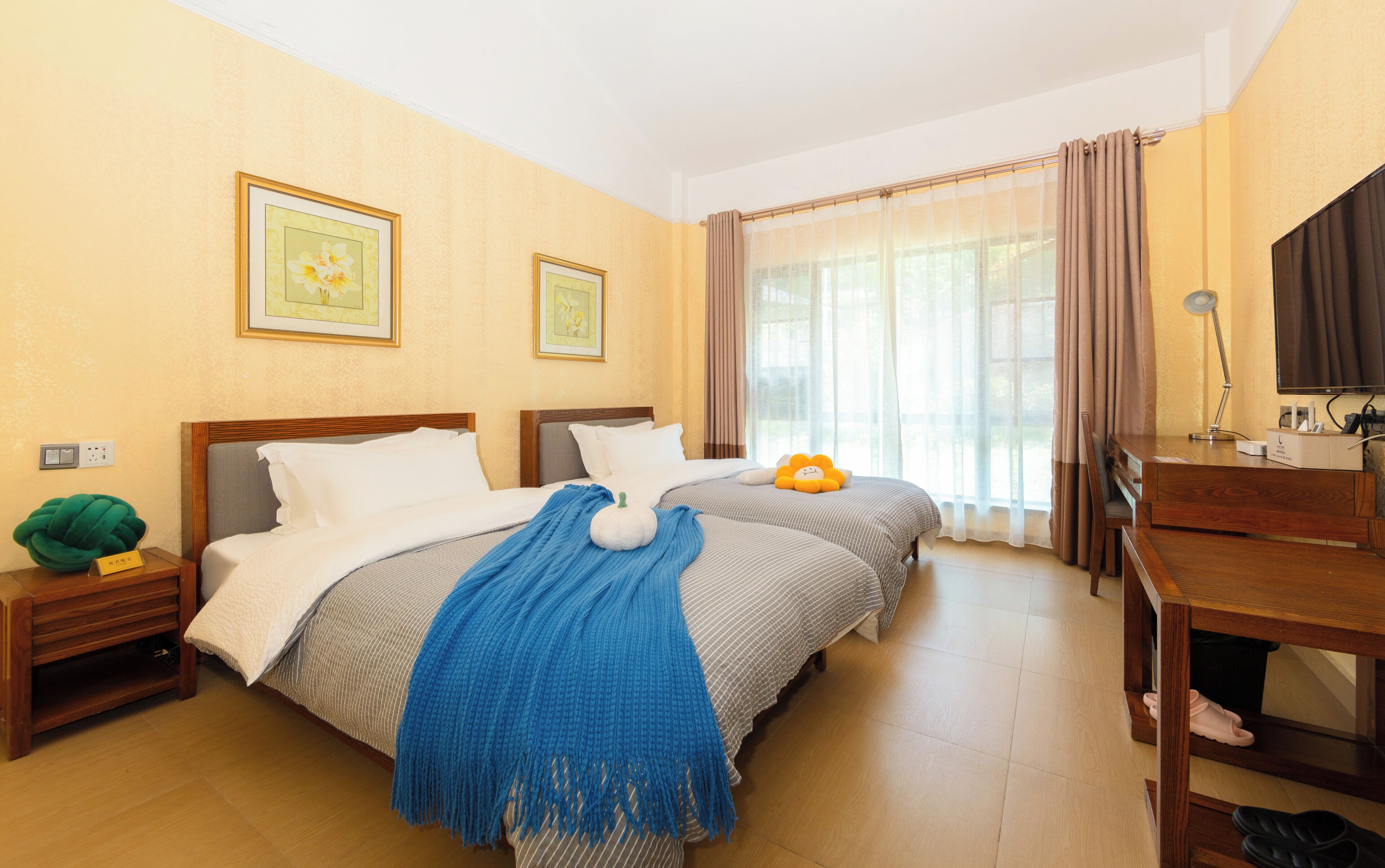 Hochwertige Bettwaren, Betten mit Memory-Foam-Matratzen
