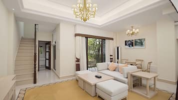 Classic Villa, Hill View | Living room | Flat-screen TV