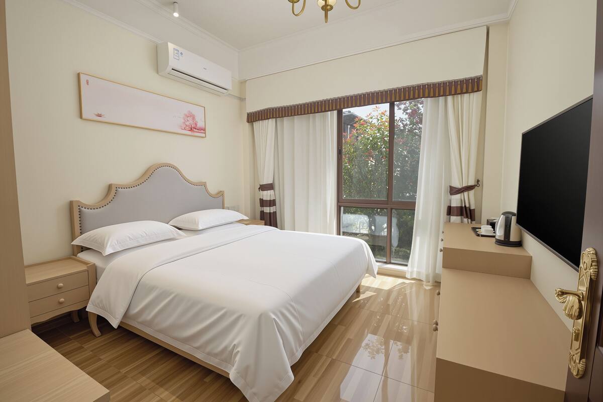 Comfort-villa - bjergudsigt | Premium-sengetøj, senge med madrasser af memory foam, skrivebord