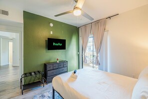 Comfort Condo, 2 Bedrooms, Non Smoking, Pets allowed