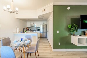 Living area - San Portella (Tempe)