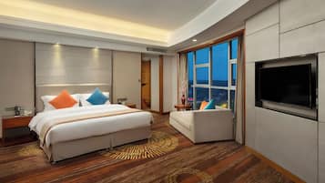 Family Suite, Balcony, City View | Premium bedding, in-room safe, blackout drapes, soundproofing