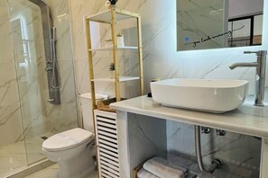 Bathroom - Salamina Urban Escape (Salamis Island)