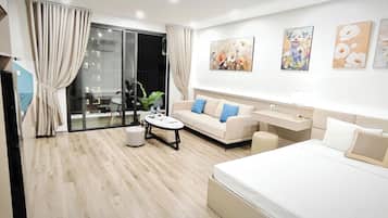 Blackout curtains, iron/ironing board, free WiFi