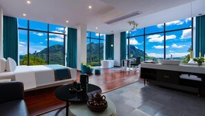 Family Room, Hill View - Zhangjiajie Cloudscape Lodge (Zhangjiajie)