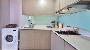 Lägenhet - 3 sovrum - utsikt mot staden | Eget kök