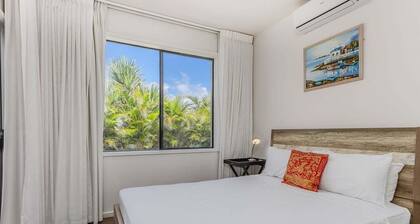 Longboard Coastal Retreat