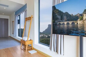 Panoramic Double Room, Garden View | Interior - Zhangjiajie Peak & Cloud Retreat (Zhangjiajie)