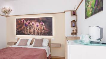 1 camera, una scrivania, Wi-Fi gratuito, lenzuola
