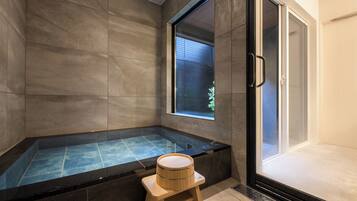 Premier Villa, 4 Bedrooms | Bathroom