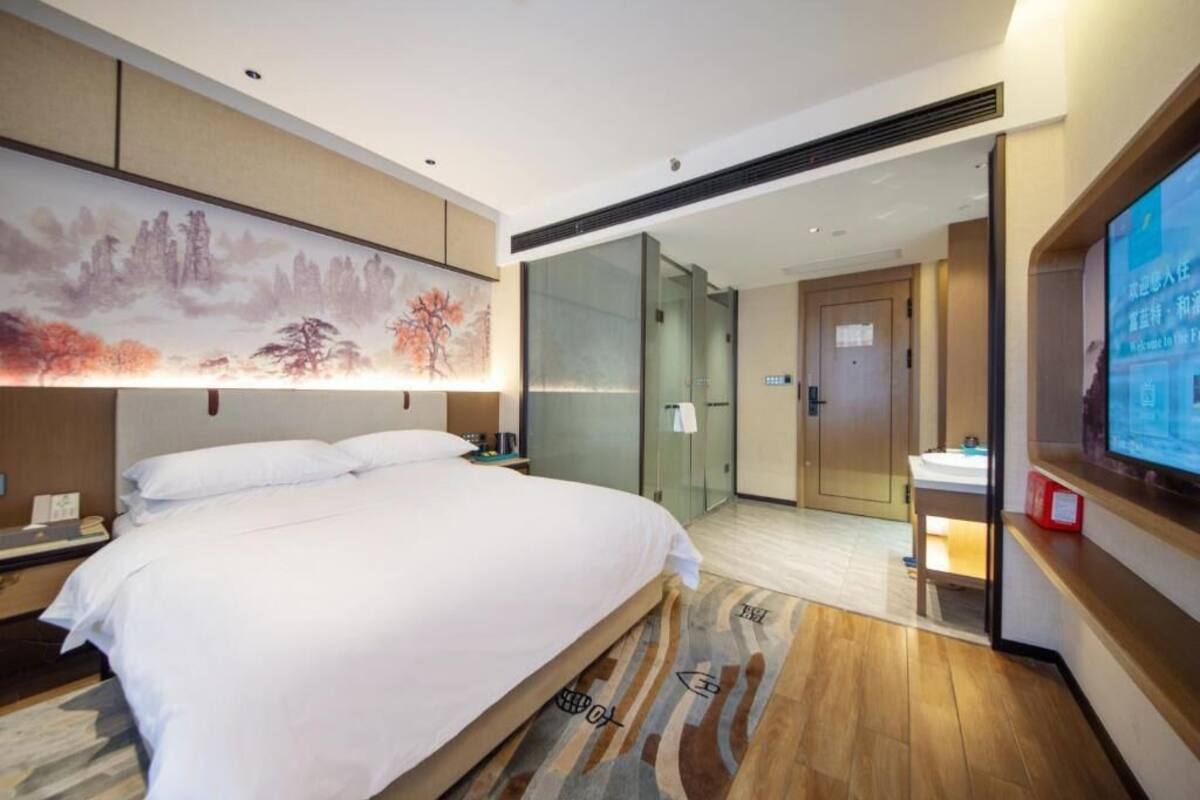 Kamar Double Superior, pemandangan kota | Seprai premium, busa memori, kedap suara, dan Wi-Fi gratis