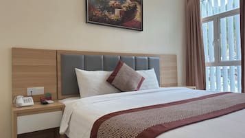 Deluxe Room, 1 King Bed, Non Smoking