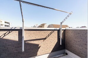 Maison Familiale, vue ville | Balcon