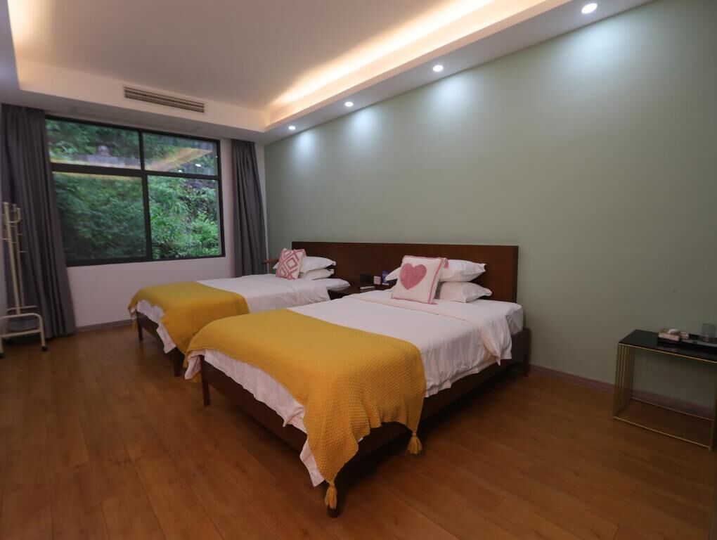 Twin Room, Mountain View