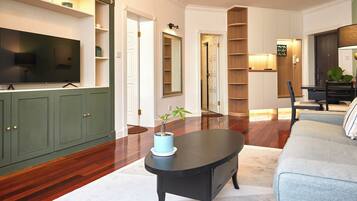 高级套房, 花园景观 | 起居区