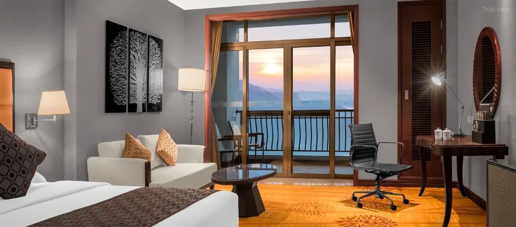 Habitación de lujo doble, balcón, vistas a la colina