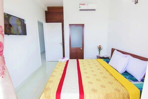 Panoramic Double Room | Free WiFi - BIEN XANH HOTEL (Phuong Thang Tam)
