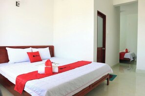 Family Quadruple Room | Free WiFi - BIEN XANH HOTEL (Phuong Thang Tam)