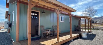 Relaxing Rustic Barndominium with Mountain View’s in Challis Idaho