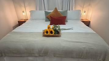 6 habitaciones, tabla de planchar con plancha, wifi y ropa de cama