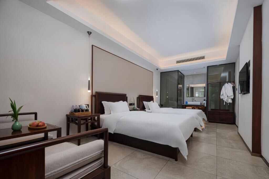 Habitación Deluxe con 2 camas individuales, patio, vistas al patio