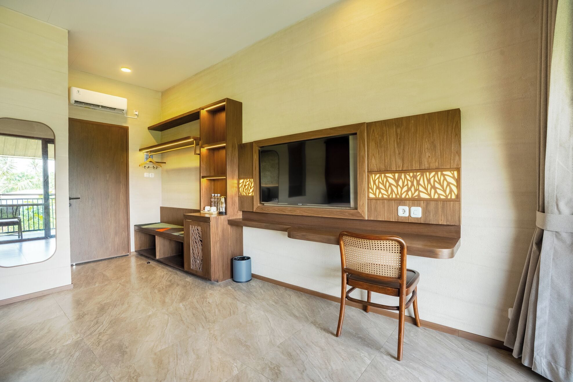 Standard Twin Room, Balcony, Resort View | Interior