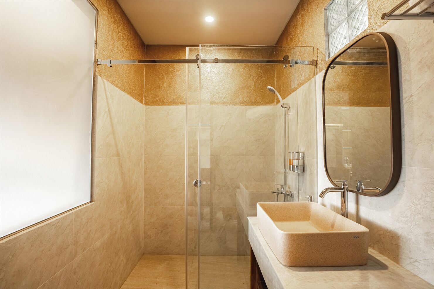 Deluxe Triple Room, Balcony, Resort View | Bilik Mandi