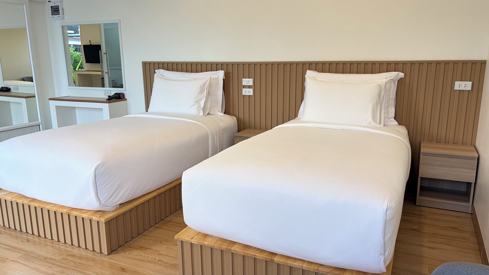 Deluxe Room, 1 Twin Bed