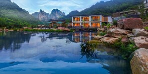 Exterior - Avatar Peaks Resort (Zhangjiajie)