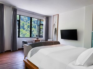 Superior-dobbeltværelse - balkon - udsigt til gårdsplads | Lydisolering, strygejern/strygebræt, gratis Wi-Fi