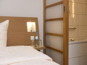 Apartamento | 1 dormitorio, mobiliario individual, tabla de planchar con plancha