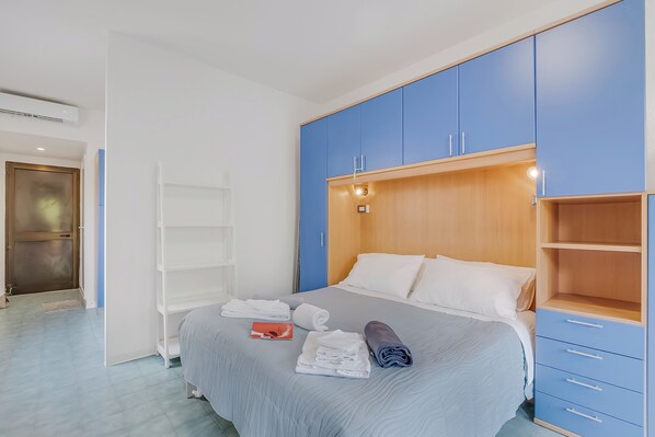Standard Apartment, Multiple Bedrooms (Casetta Azzurra Capalbio) | 1 bedroom, WiFi, bed sheets