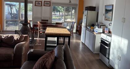 An hour north of Melbourne - a simple comfortable abode on a horse hobby farm.