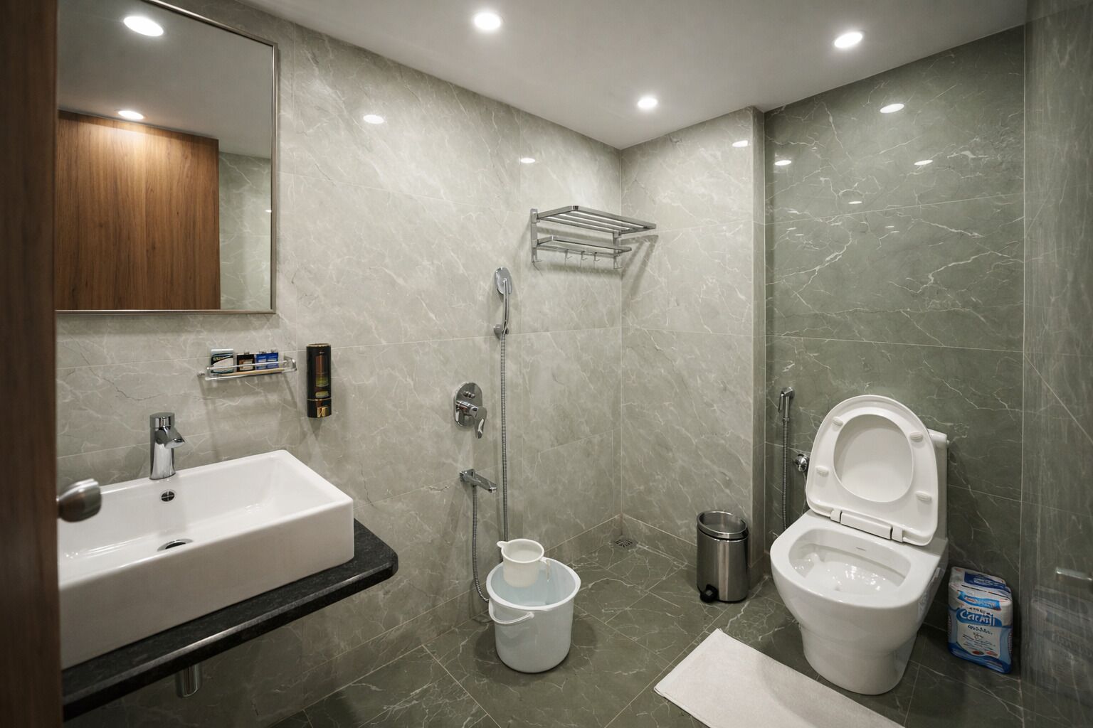 Classic Double Room, Balcony, City View | Bathroom | Shower, slippers, towels, soap